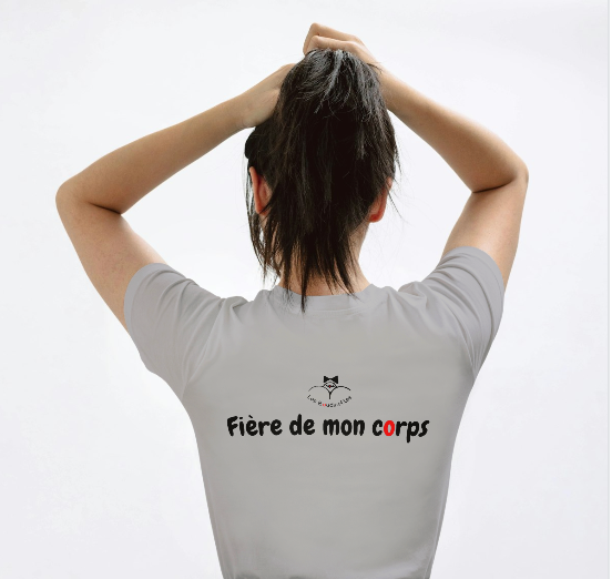 Robe 'Fière de mon corps' - motif à l'avant, texte et logo au dos | Les Boudinettes