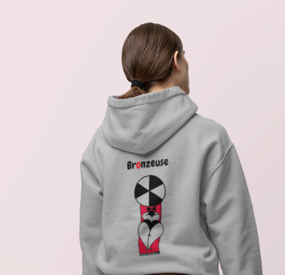 Sweat-shirt avec logo à l'avant, et dessin "Bronzeuse" à l'arrière