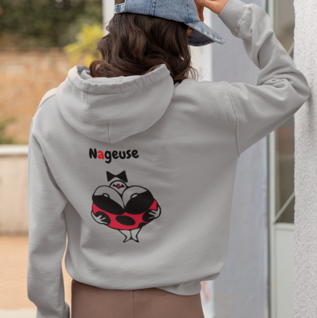 Sweat-shirt avec logo et texte à l'avant, et dessin "Nageuse" à l'arrière