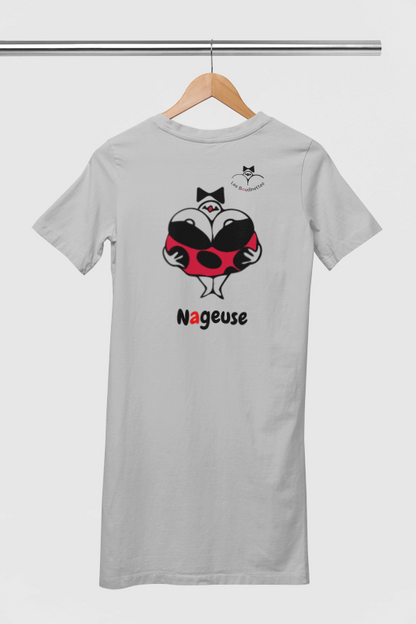 Robe avec le dessin et le texte "Nageuse" à l'avant et le logo au dos | Les Boudinettes