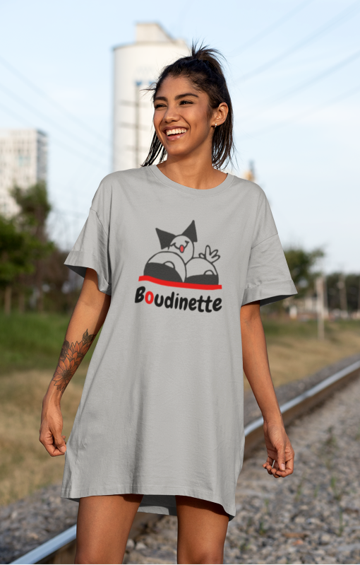 Robe 'Boudinette' avec le motif à l'avant et le texte au dos | Les Boudinettes