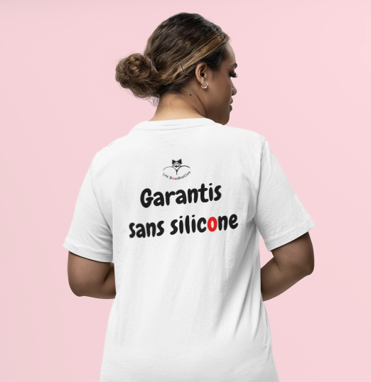 Robe 'Garantis sans silicone' avec le texte et le logo au dos | Les Boudinettes