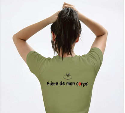 Robe 'Fière de mon corps' - motif à l'avant, texte et logo au dos | Les Boudinettes