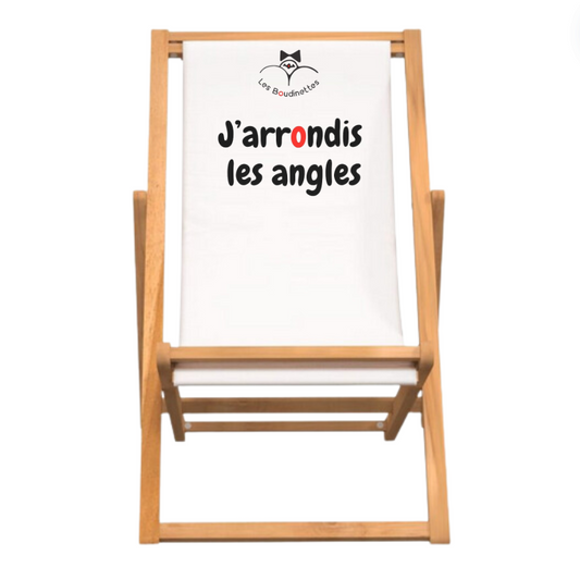 Chaise Longue avec le Message "J'arrondis les angles"