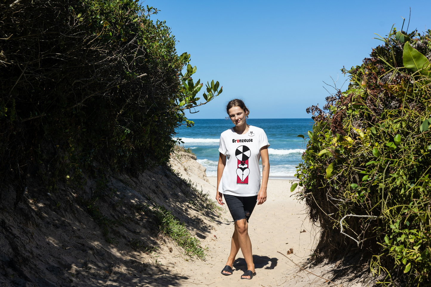 T-shirt Bronzeuse avec Logo à l'Arrière