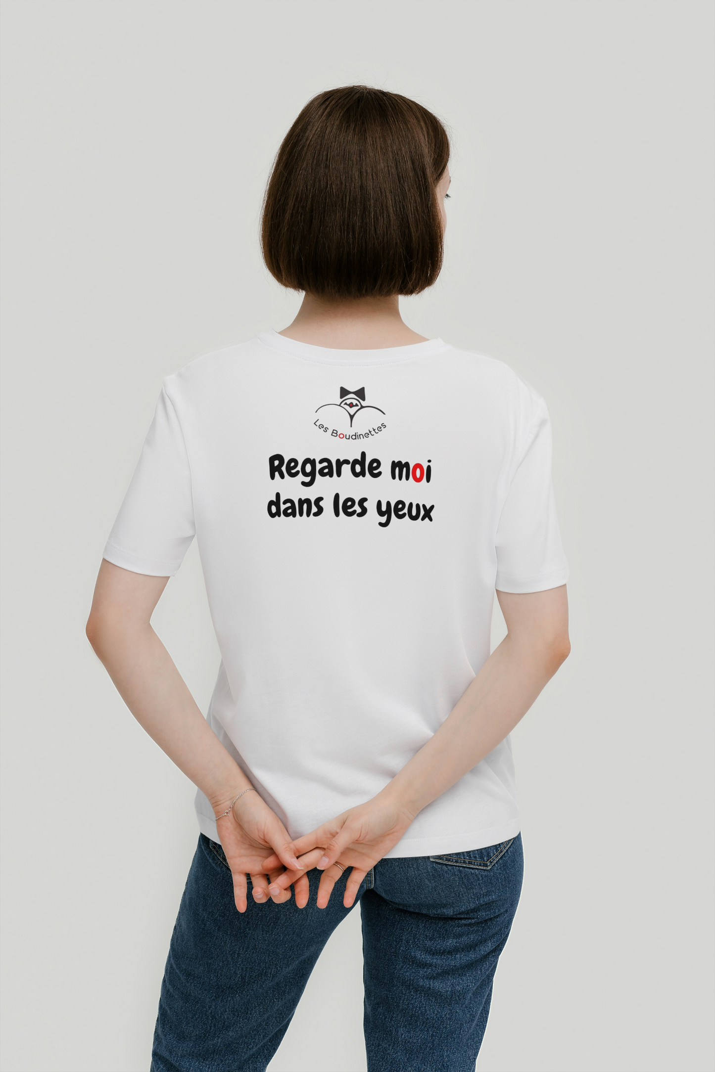 T-shirt "Regarde moi dans les yeux" avec le texte et le logo au dos