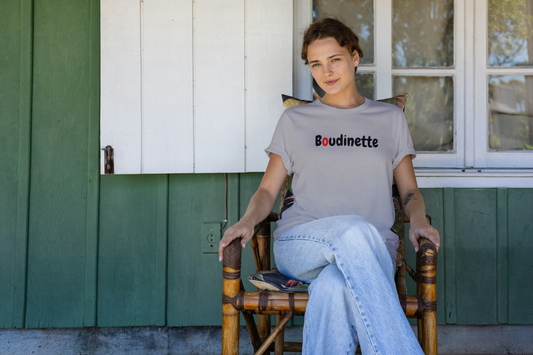 T-shirt "Être une Boudinette c’est gonflé" avec le texte au dos